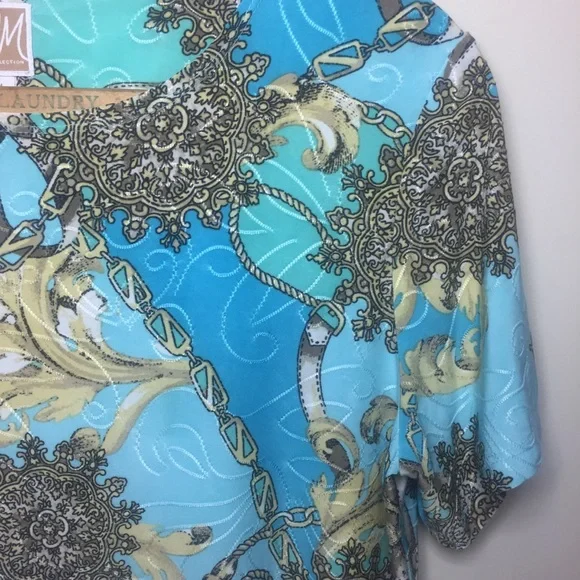 [JM Collection] Top. Size Medium. - Picture 3 of 8